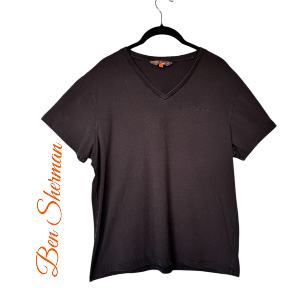 🔵 3/ $15 - Ben Sherman Black V-Neck Tee Shirt size XL